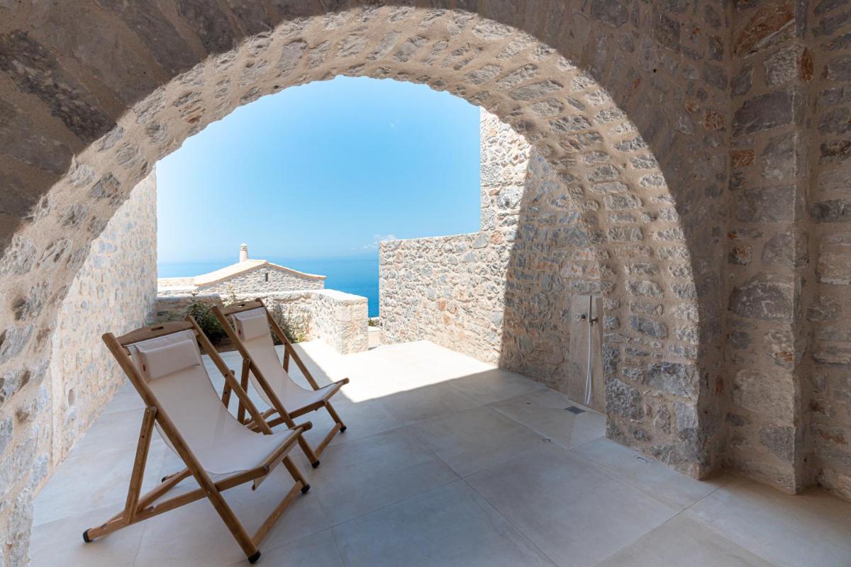 Ariá Estate Suites & Spa