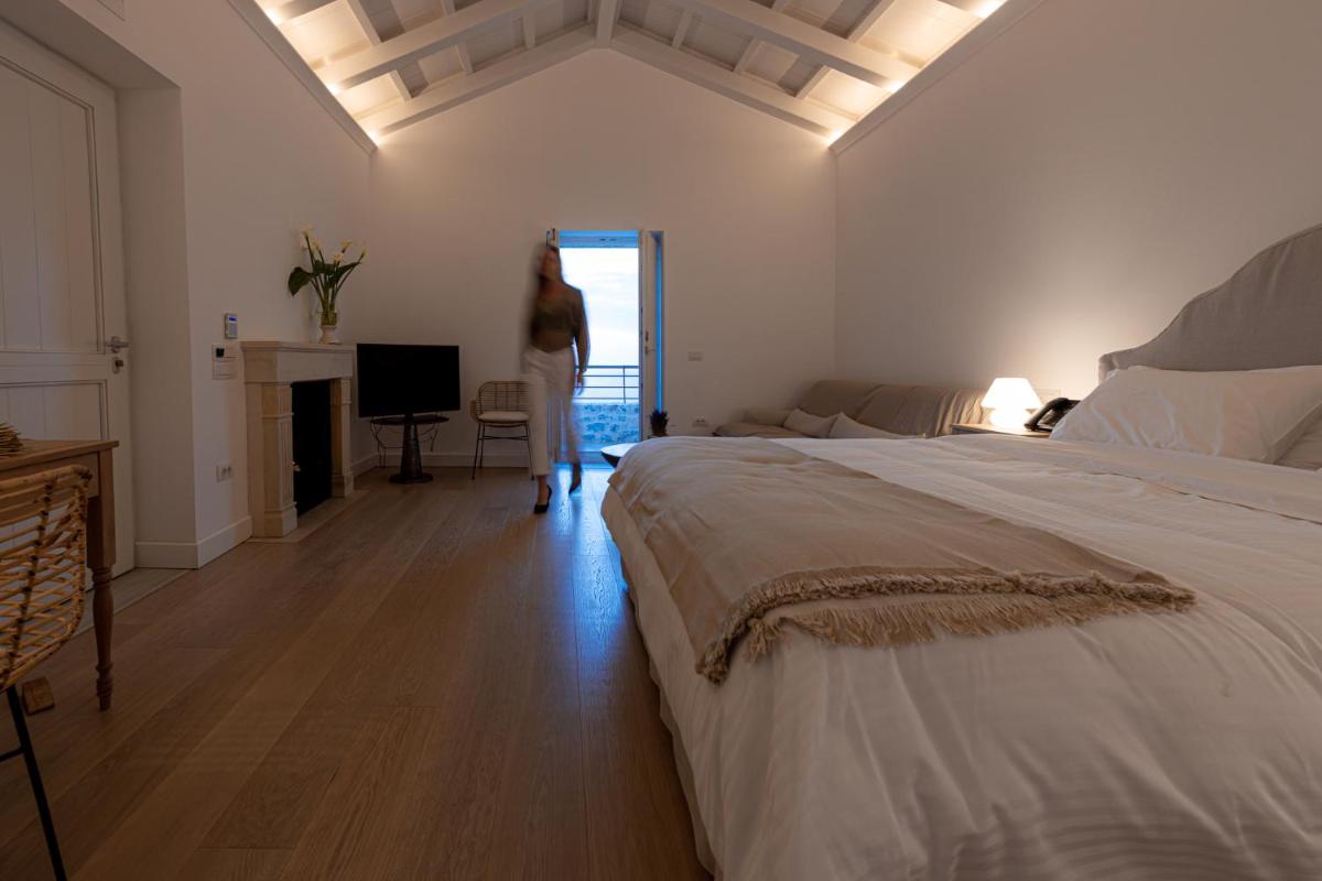 Ariá Estate Suites & Spa