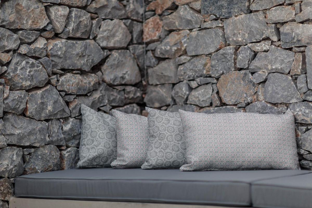 Ariá Estate Suites & Spa