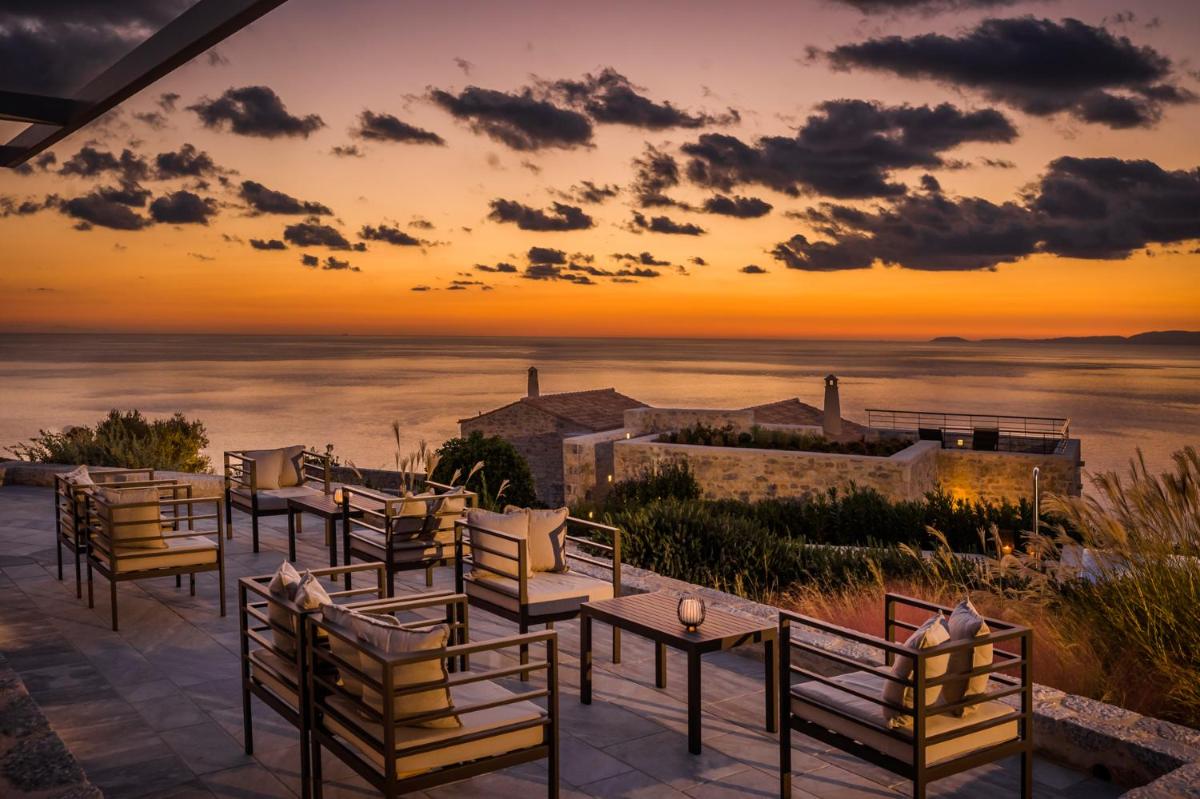 Ariá Estate Suites & Spa