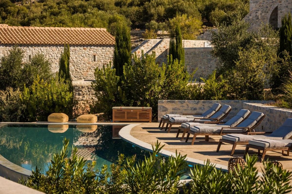 Ariá Estate Suites & Spa