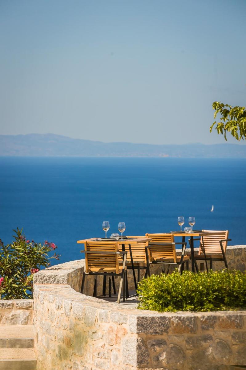 Ariá Estate Suites & Spa