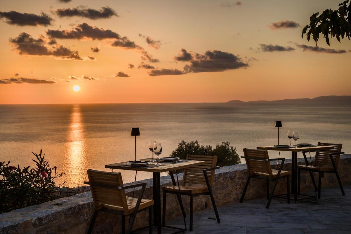 Ariá Estate Suites & Spa