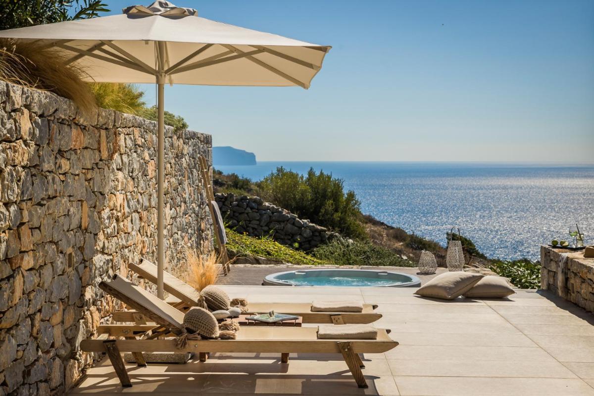 Ariá Estate Suites & Spa