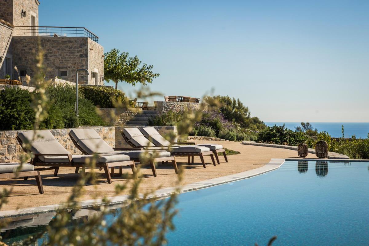 Ariá Estate Suites & Spa