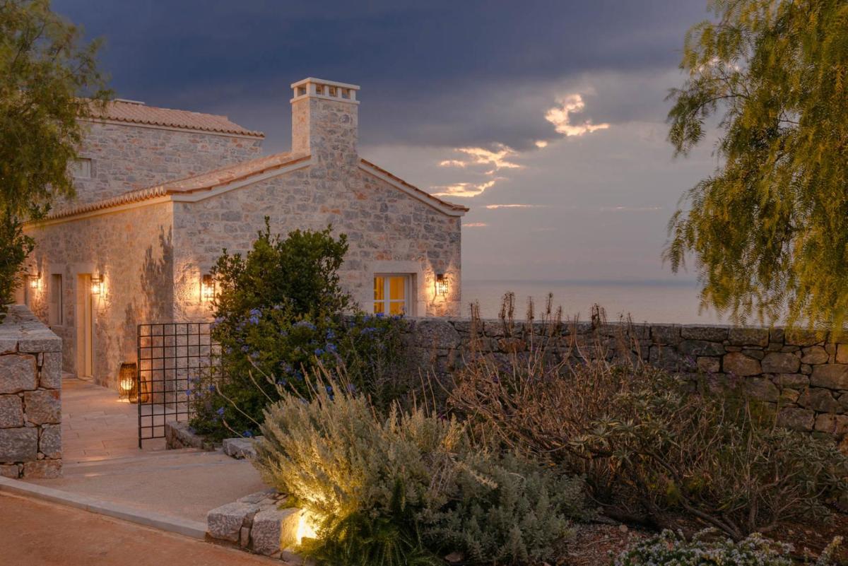 Ariá Estate Suites & Spa