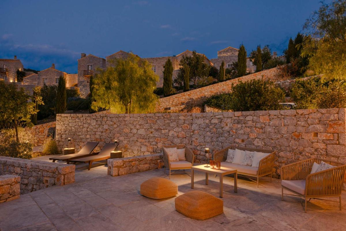 Ariá Estate Suites & Spa