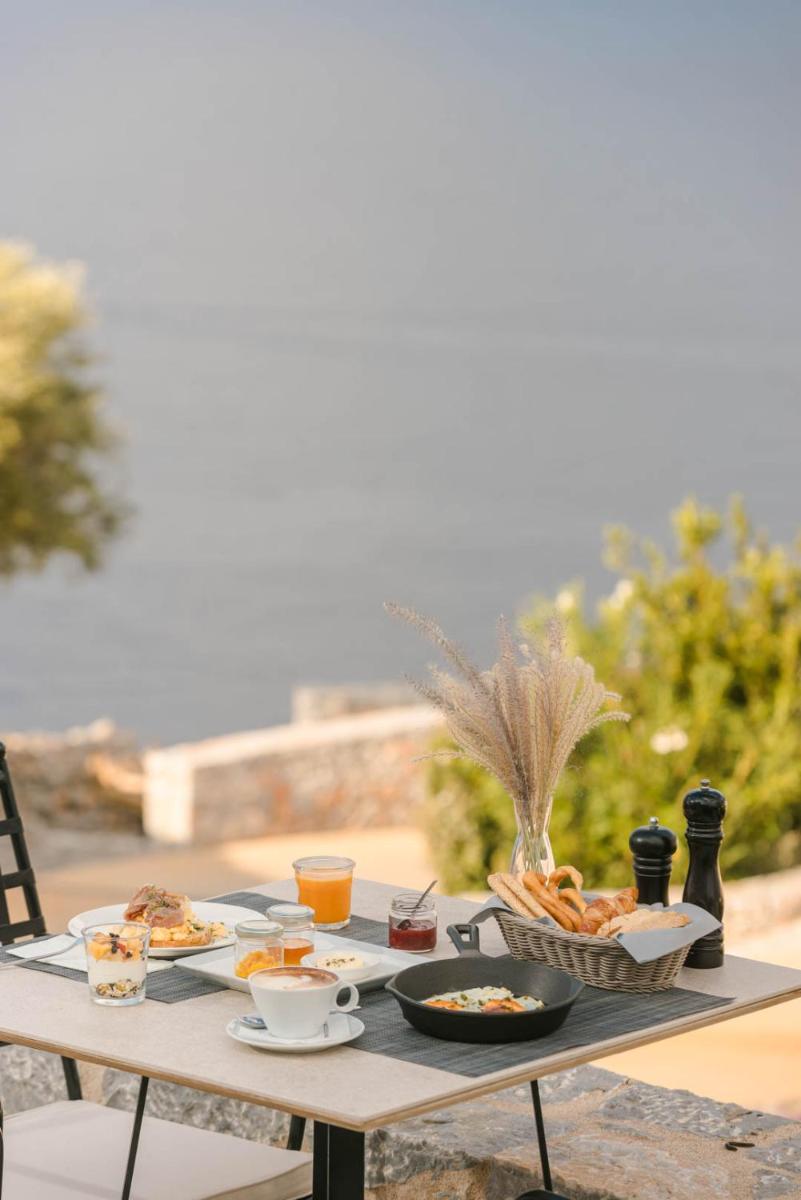 Ariá Estate Suites & Spa