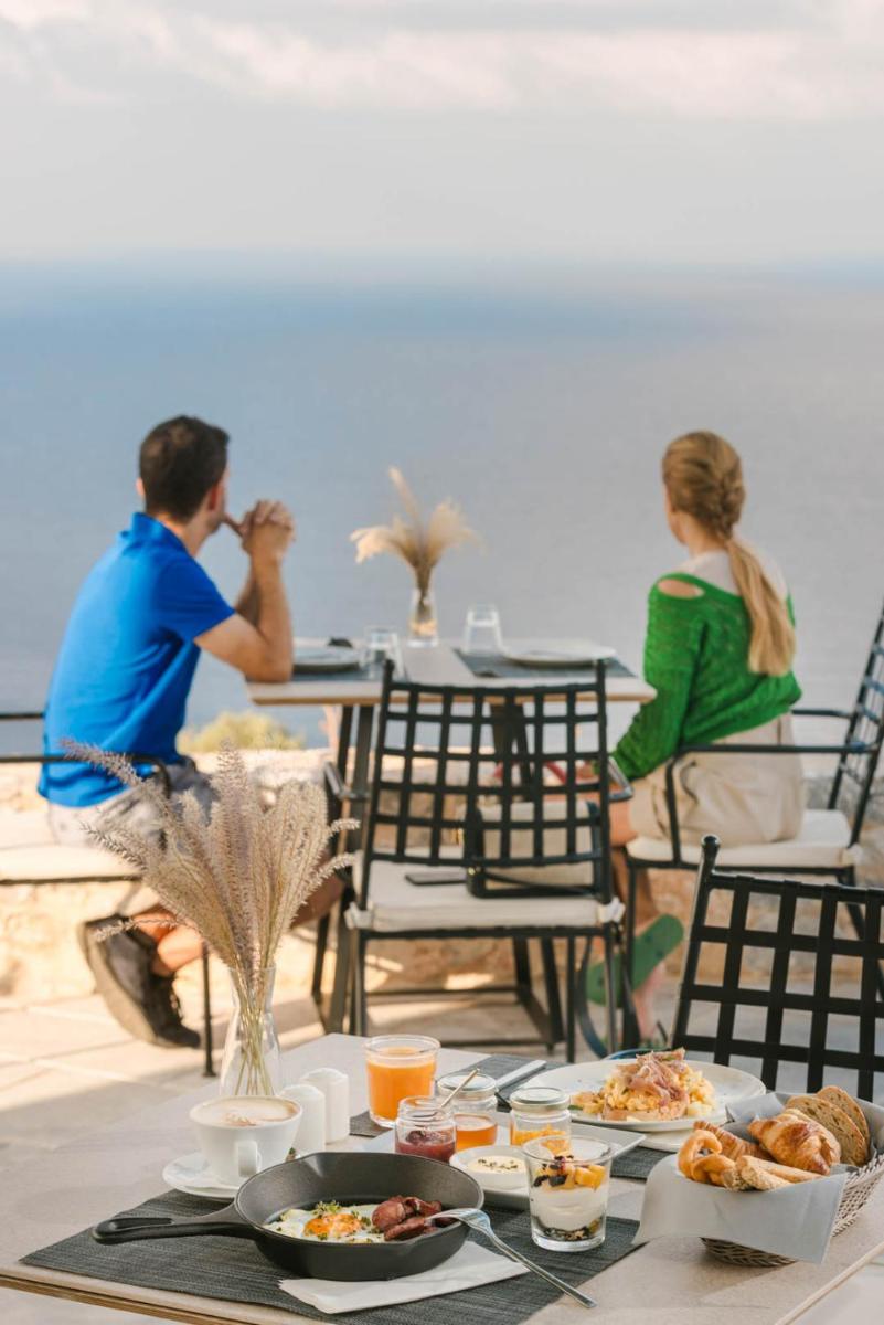 Ariá Estate Suites & Spa