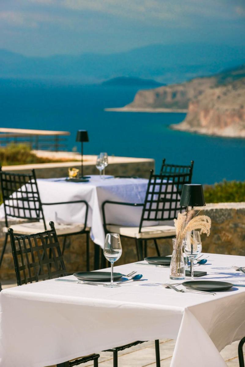 Ariá Estate Suites & Spa