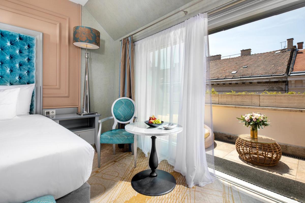 Aria Hotel Budapest by Library Hotel Collection