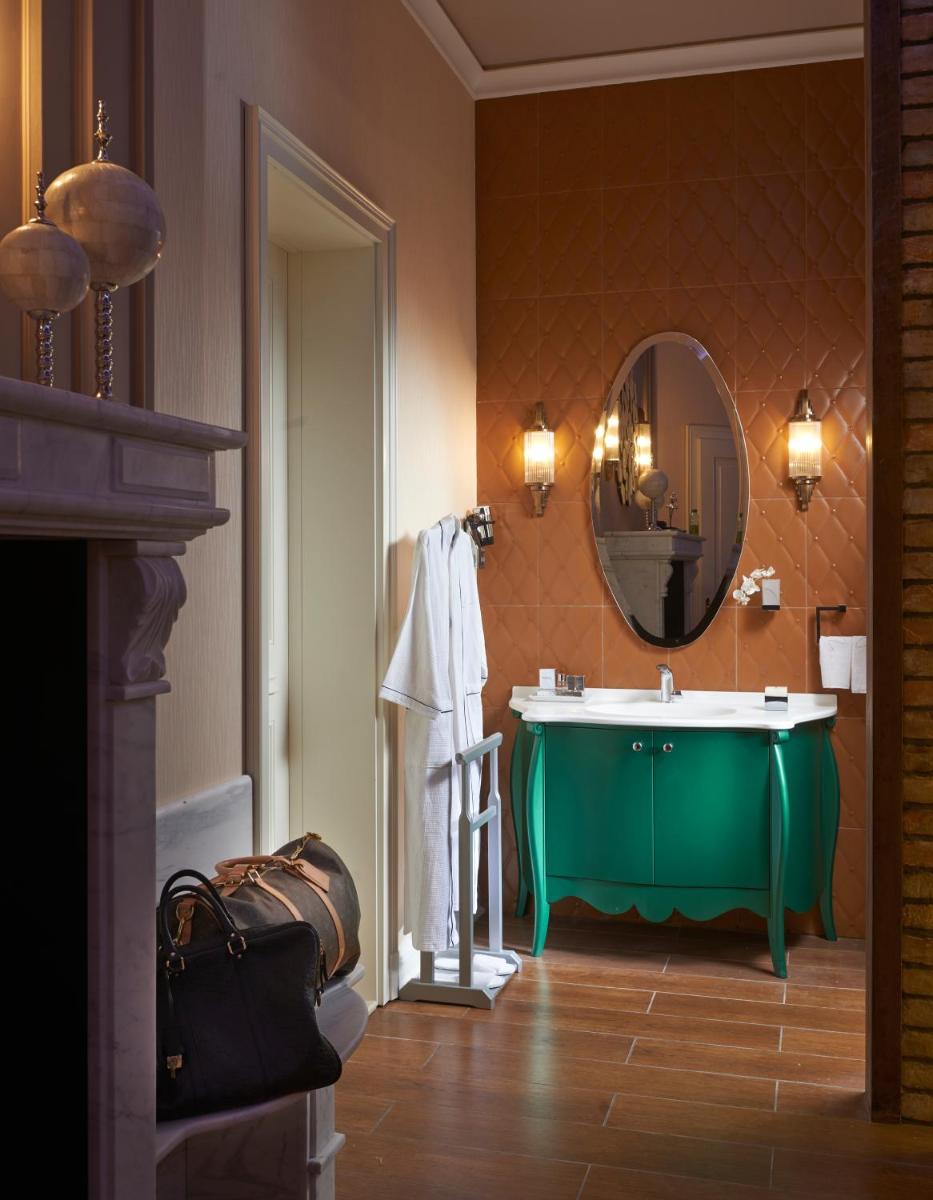 Aria Hotel Budapest by Library Hotel Collection