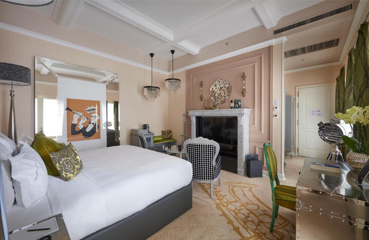 Aria Hotel Budapest by Library Hotel Collection