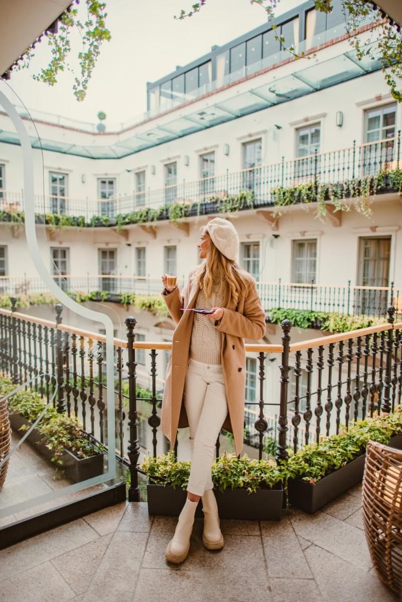 Aria Hotel Budapest by Library Hotel Collection