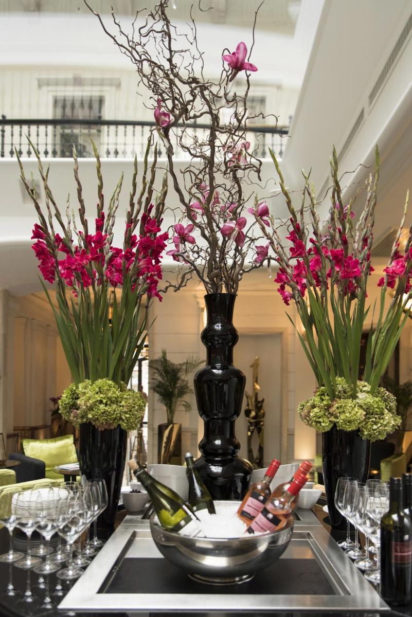 Aria Hotel Budapest by Library Hotel Collection