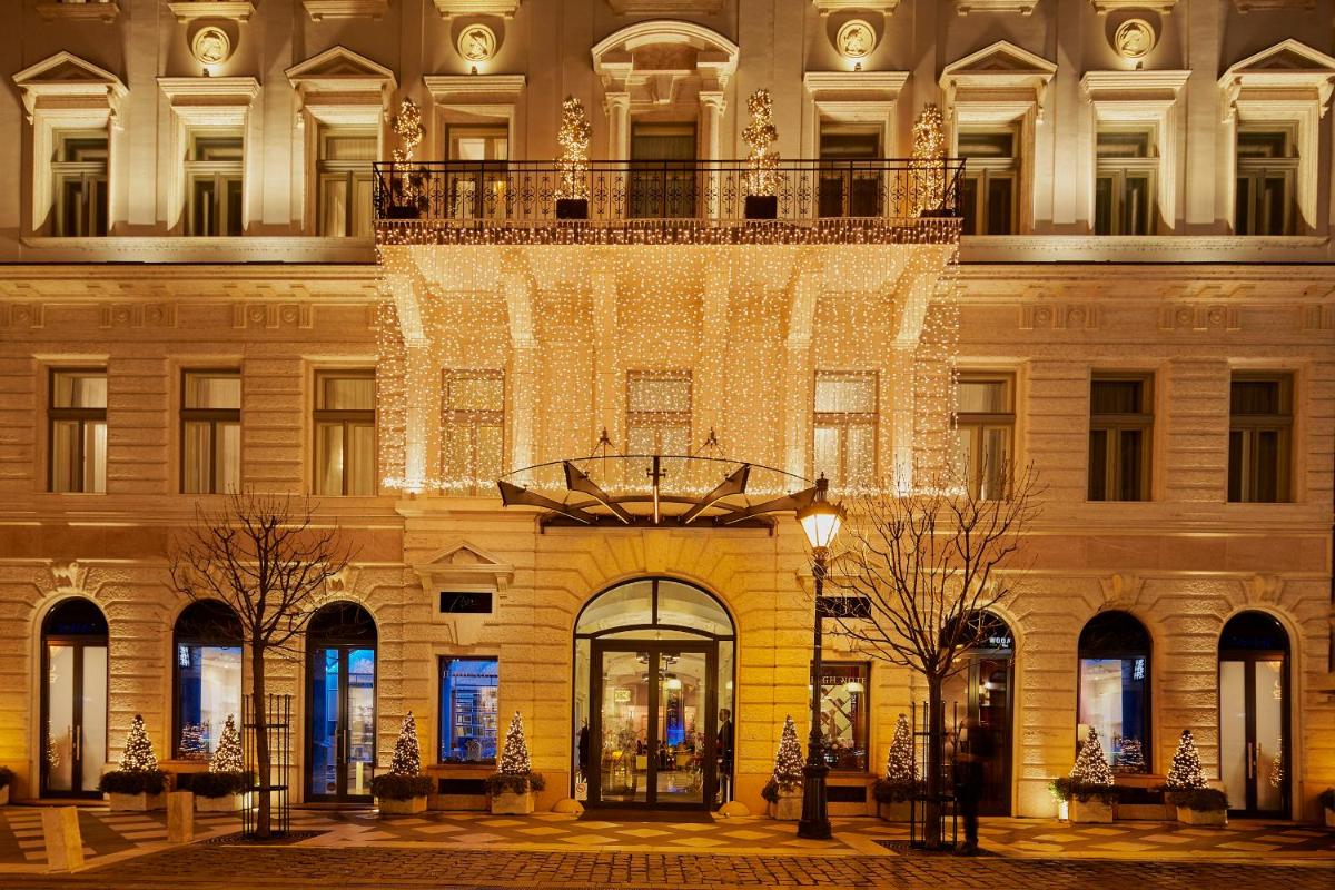Aria Hotel Budapest by Library Hotel Collection