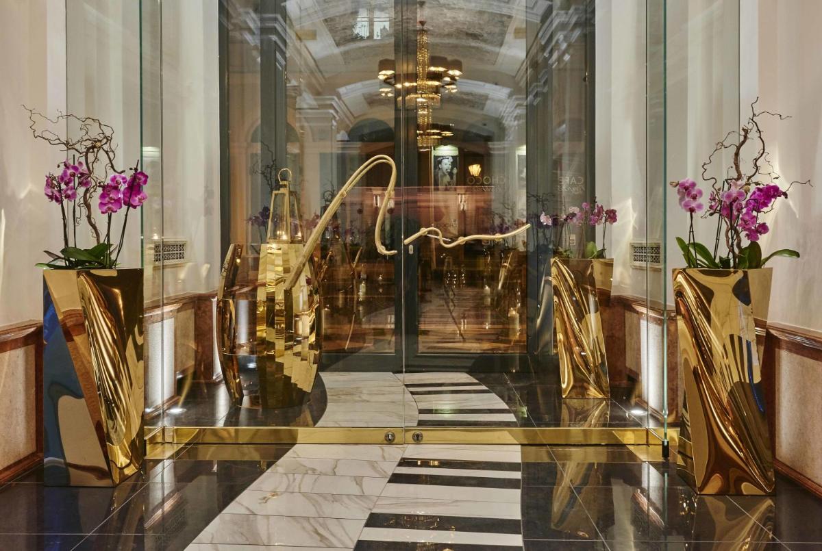 Aria Hotel Budapest by Library Hotel Collection