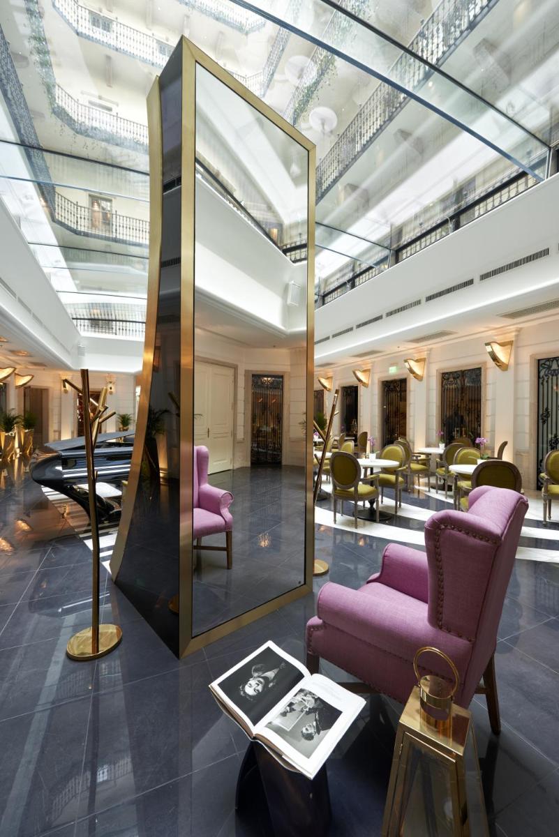 Aria Hotel Budapest by Library Hotel Collection