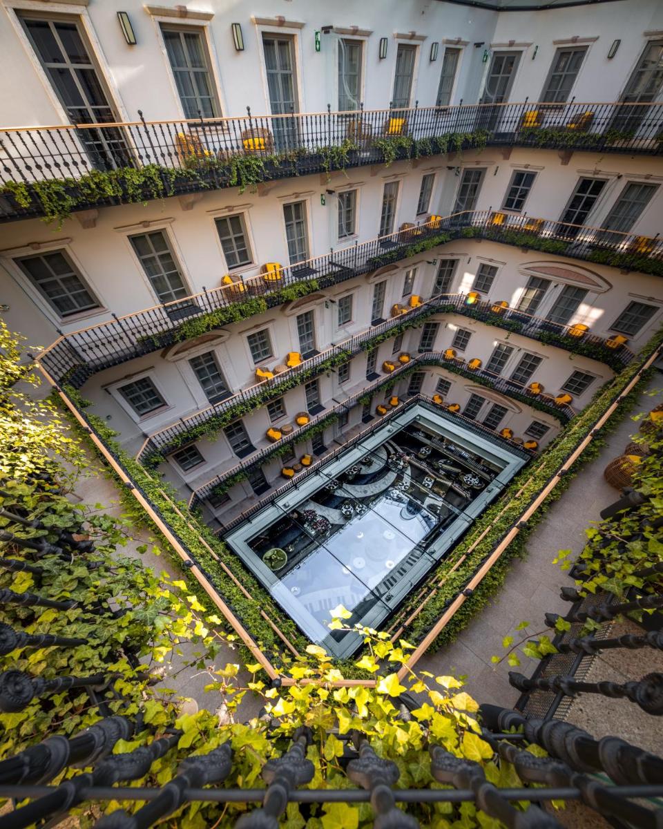 Aria Hotel Budapest by Library Hotel Collection