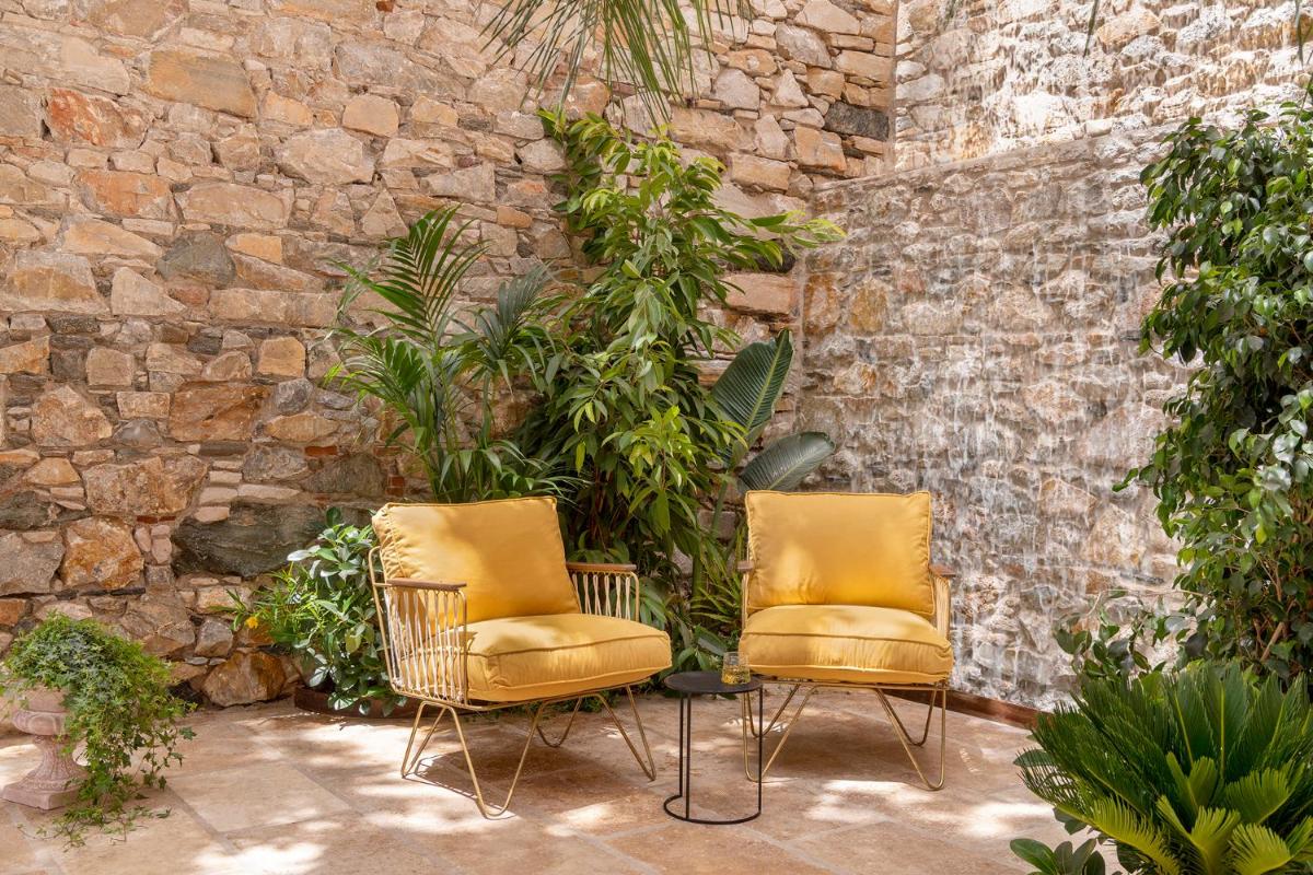 Aristide Hotel - Small Luxury Hotels of the World