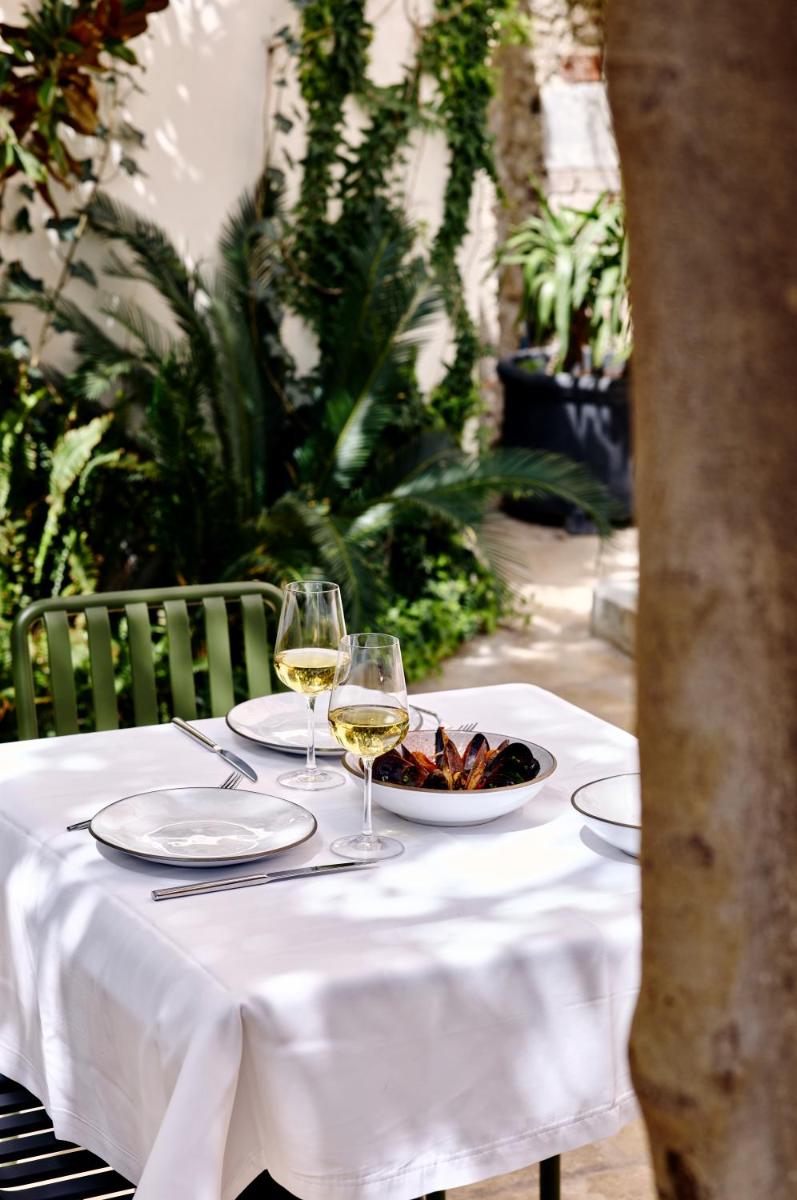 Aristide Hotel - Small Luxury Hotels of the World