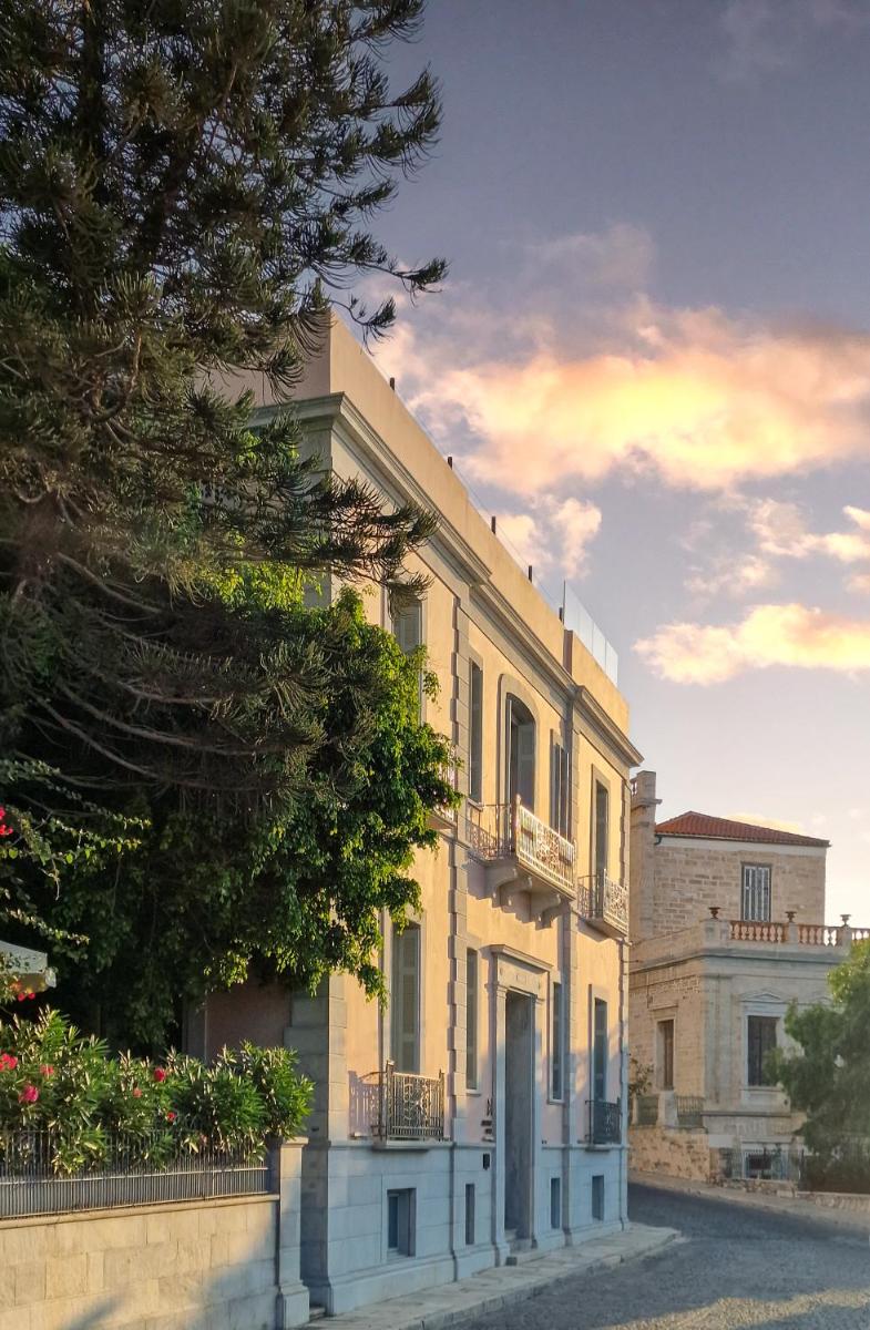 Aristide Hotel - Small Luxury Hotels of the World