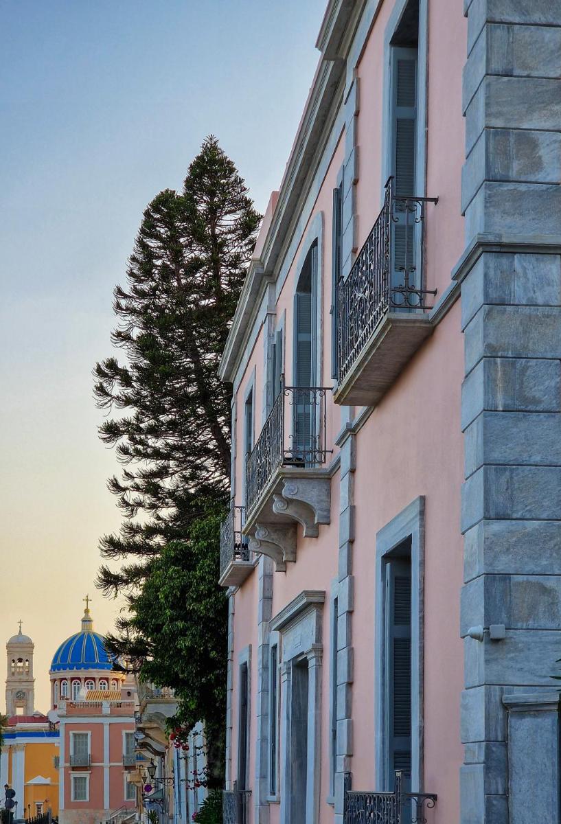 Aristide Hotel - Small Luxury Hotels of the World