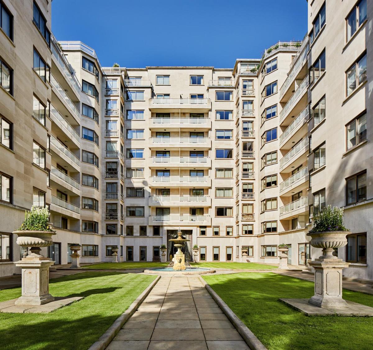 Arlington House Apartments
