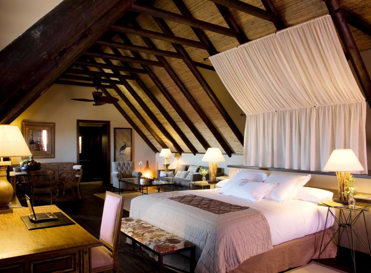 Asia Gardens Hotel & Thai Spa, a Royal Hideaway Hotel