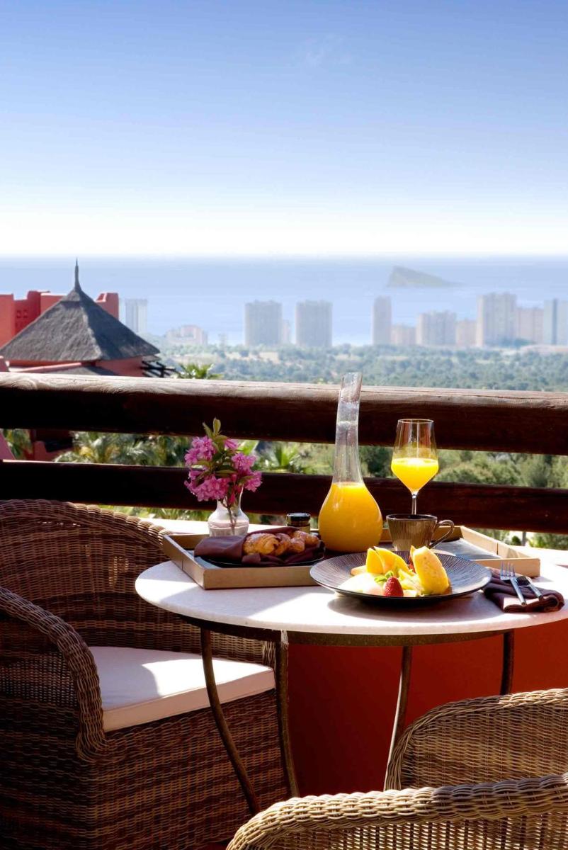 Asia Gardens Hotel & Thai Spa, a Royal Hideaway Hotel