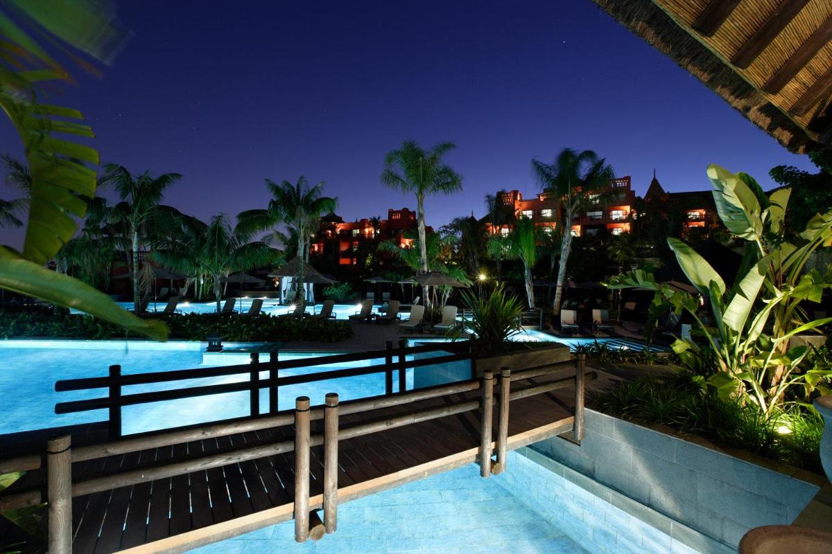 Asia Gardens Hotel & Thai Spa, a Royal Hideaway Hotel