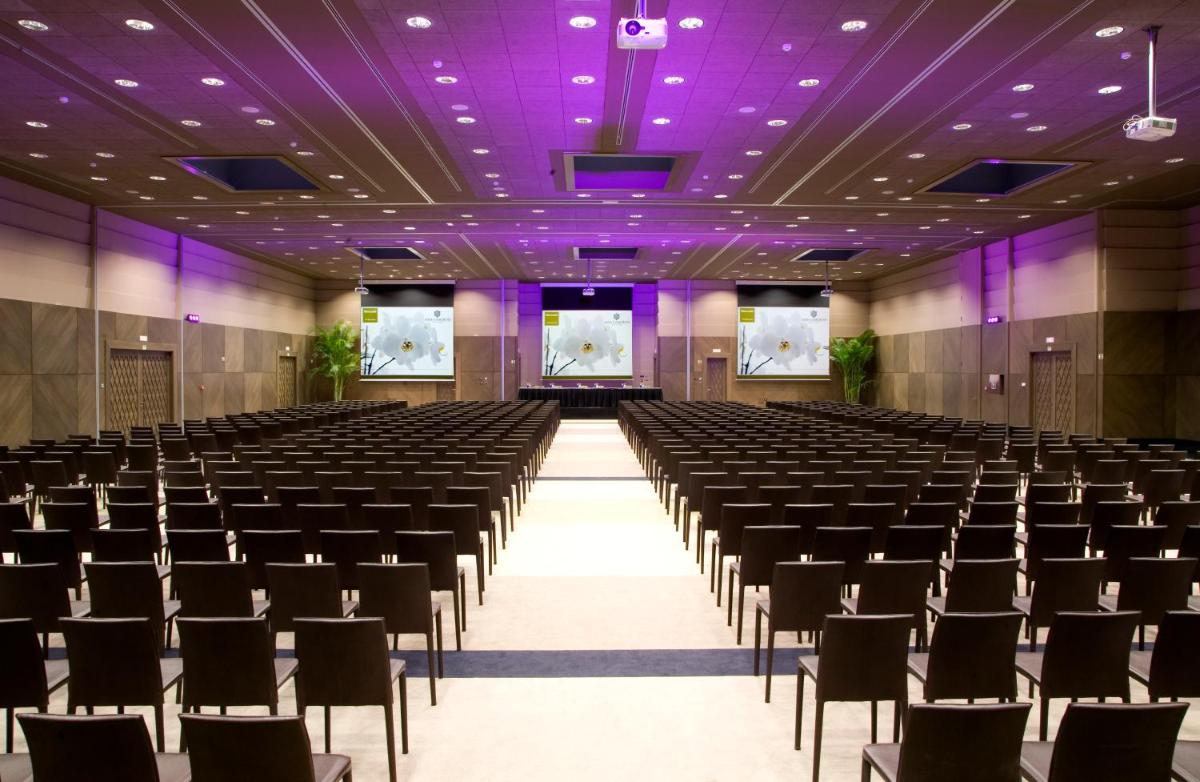 Asia Gardens Hotel & Thai Spa, a Royal Hideaway Hotel