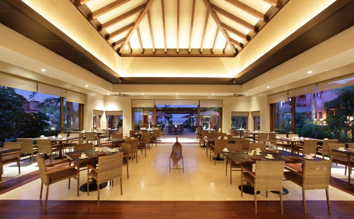 Asia Gardens Hotel & Thai Spa, a Royal Hideaway Hotel
