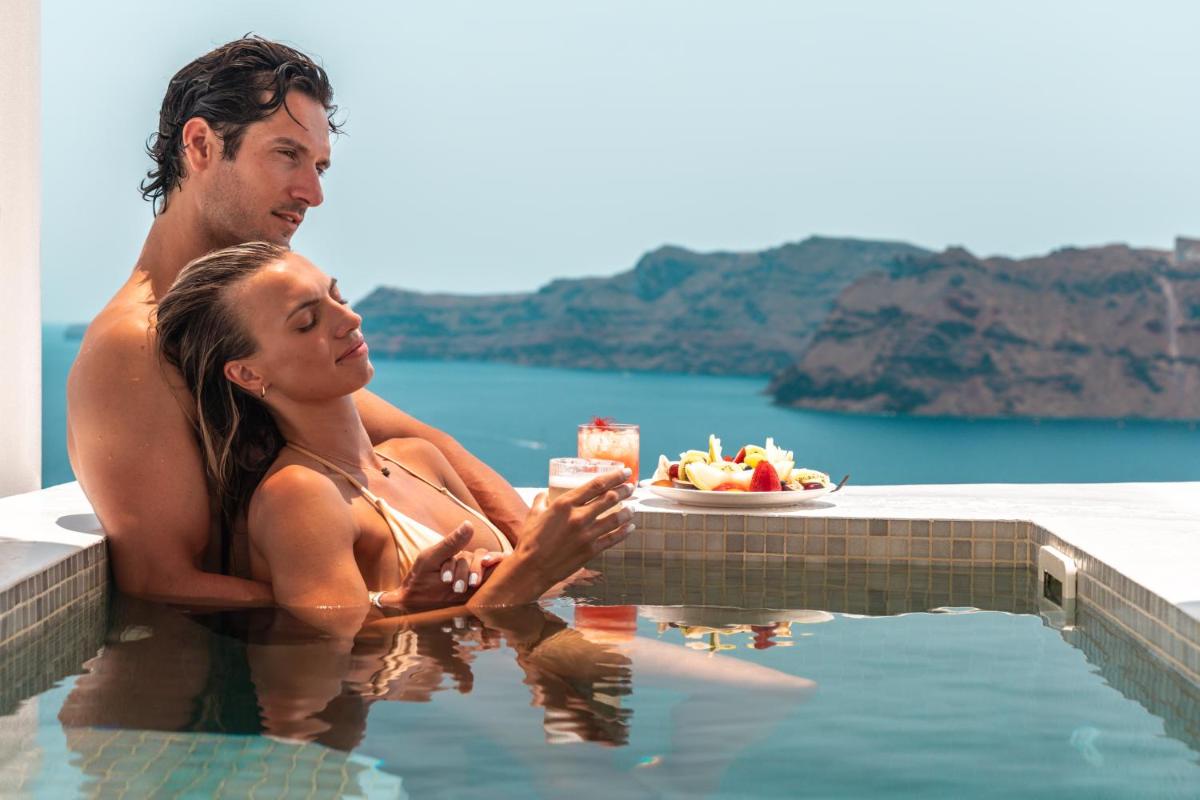 Aspaki by Art Maisons