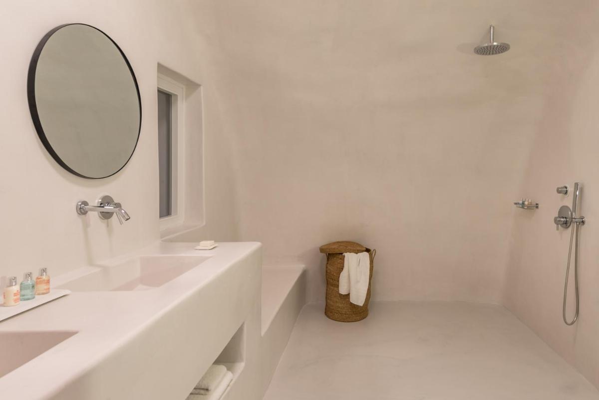 Aspaki by Art Maisons