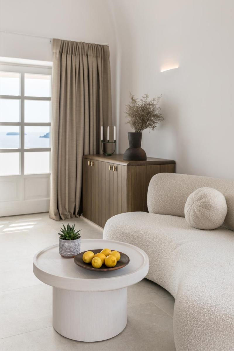 Aspaki by Art Maisons