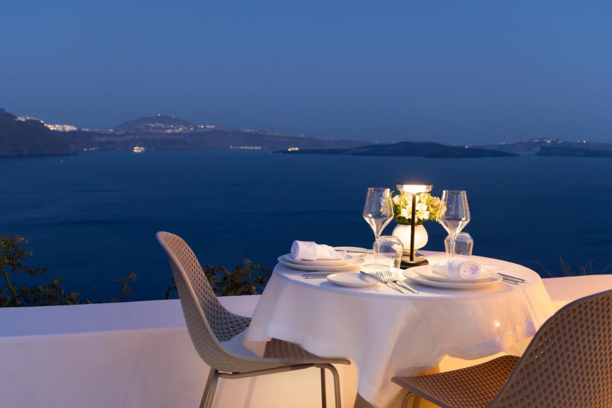 Aspaki by Art Maisons