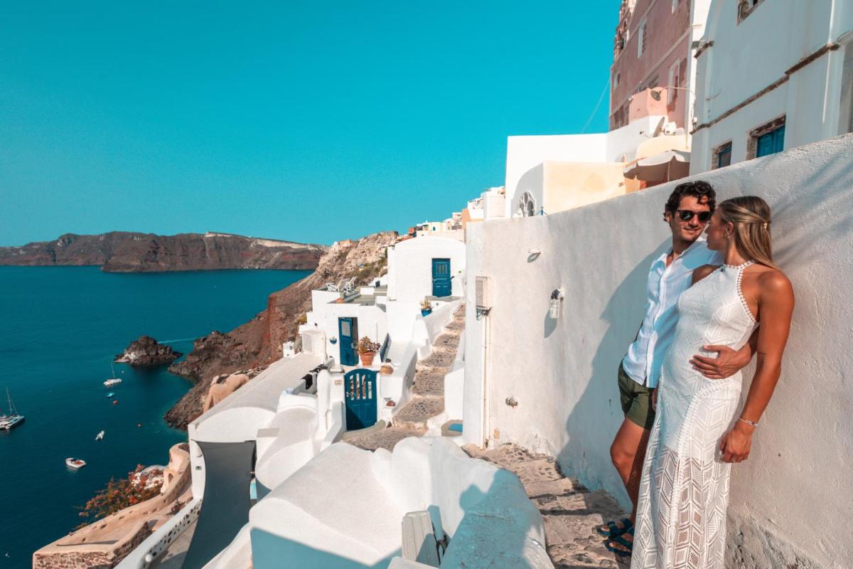 Aspaki by Art Maisons