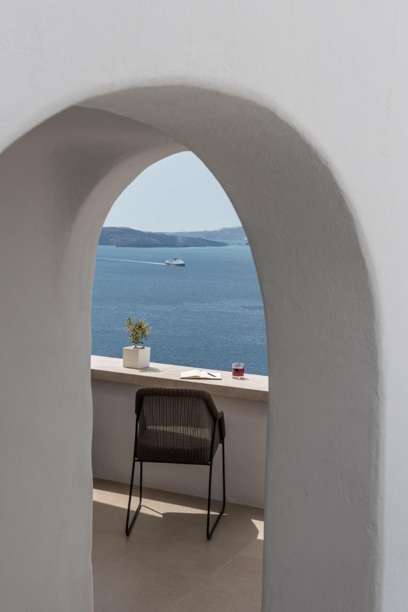 Aspaki by Art Maisons