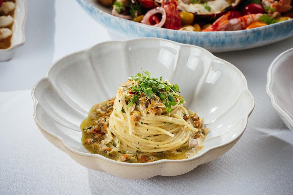 Aspen Chalets by Kempinski Hotel Mall of The Emirates