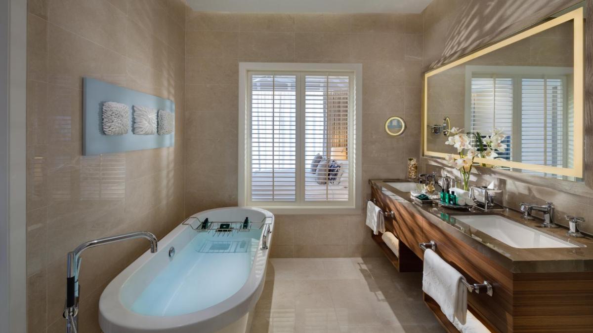 Aspen Chalets by Kempinski Hotel Mall of The Emirates