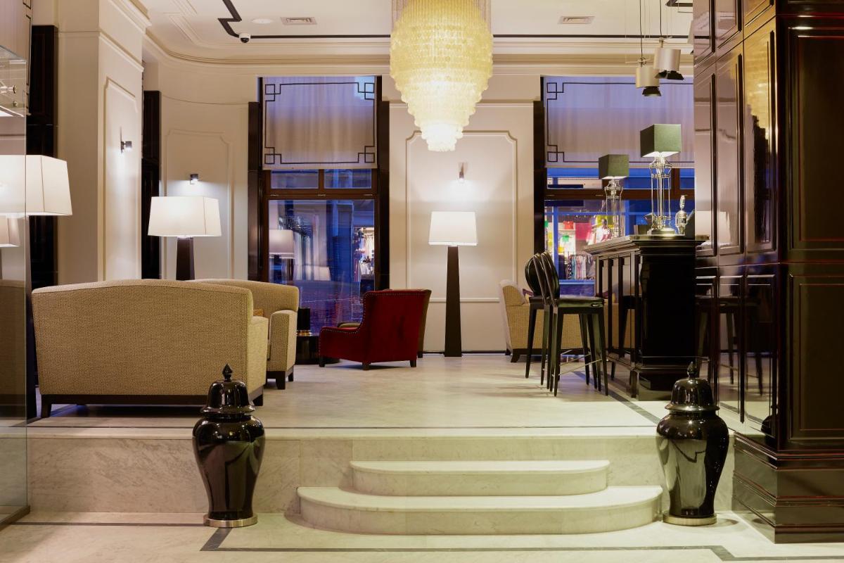 Astoria Hotel
