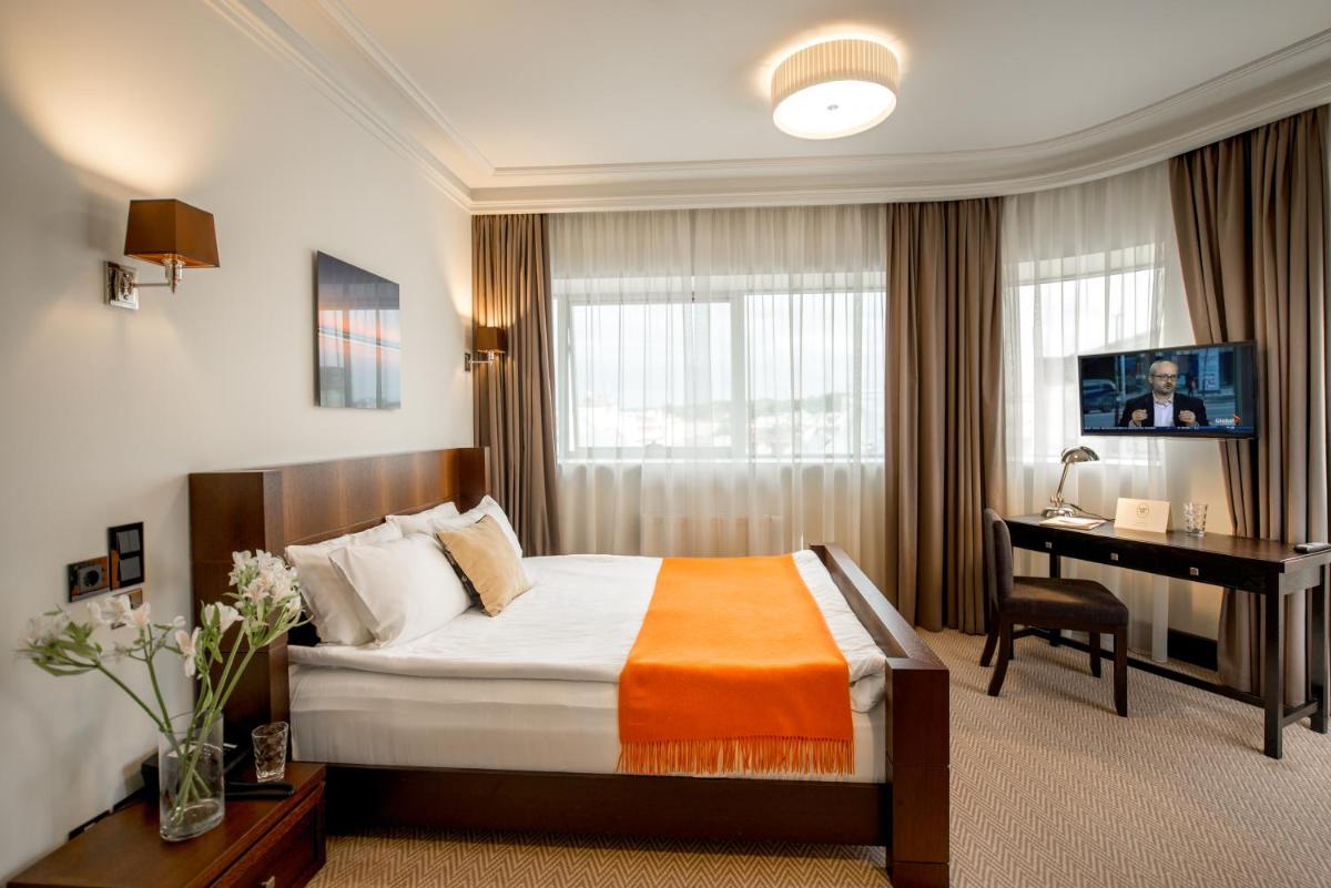 Astoria Hotel