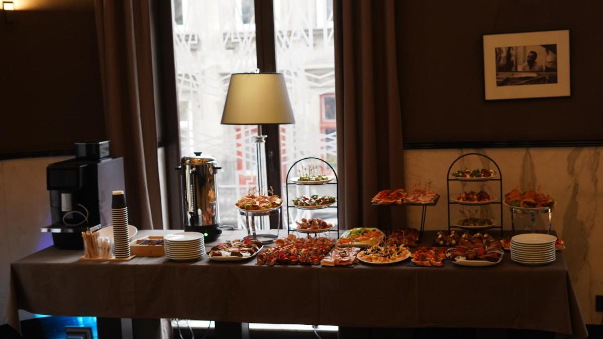 Astoria Hotel