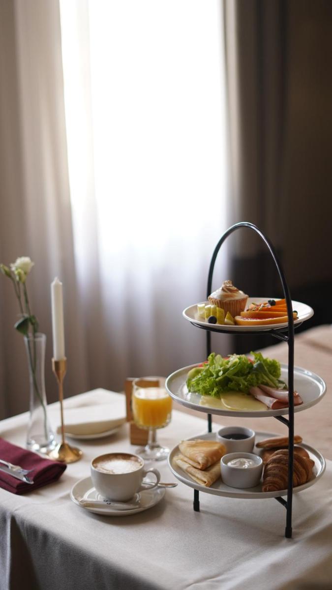 Astoria Hotel