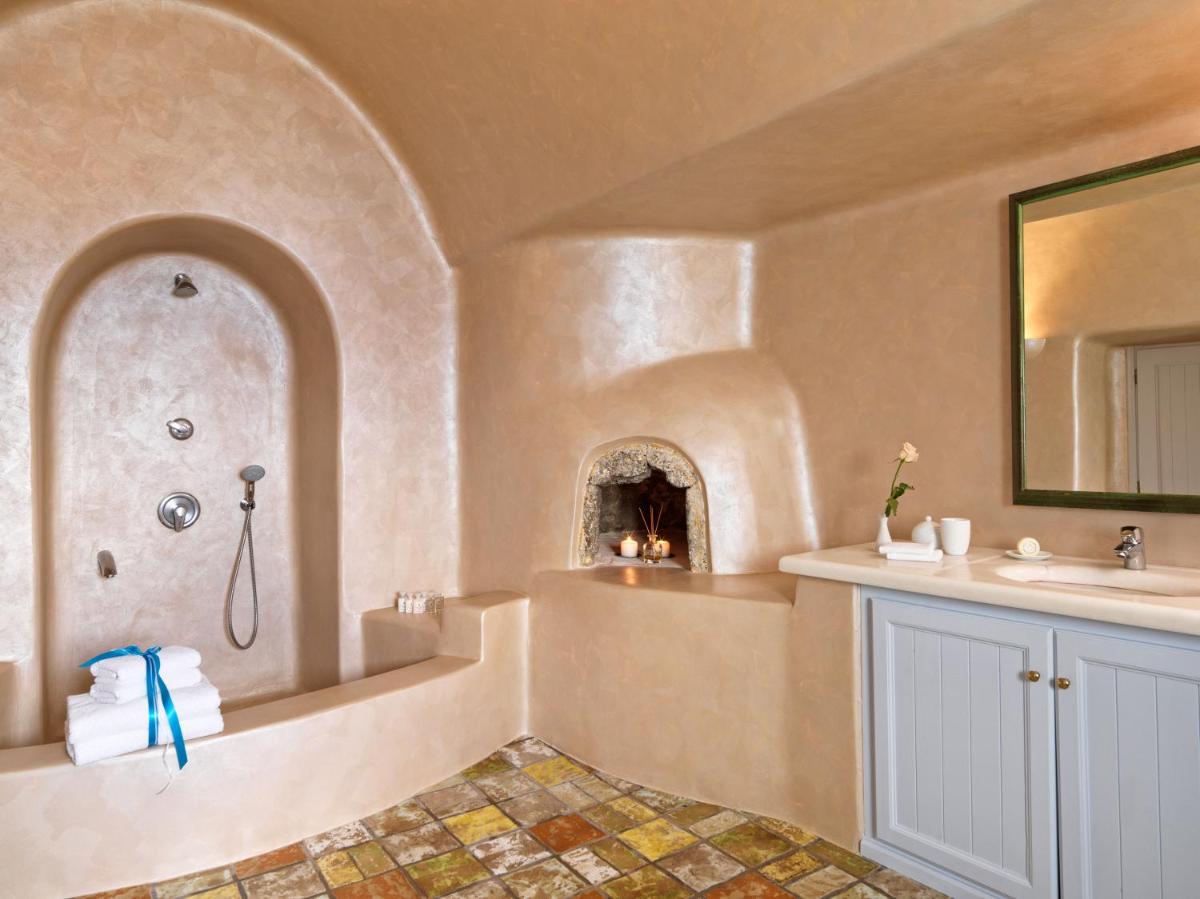 Astra Suites