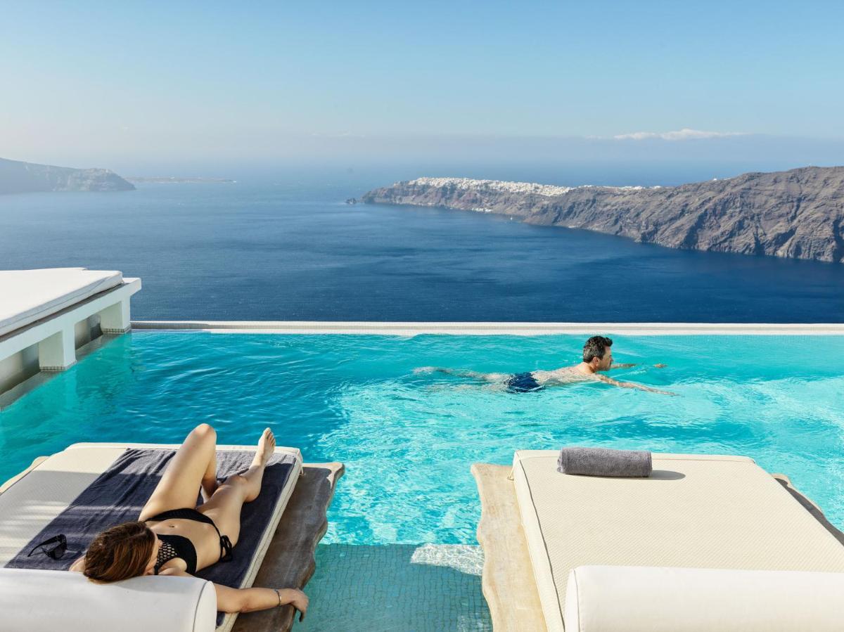 Astra Suites