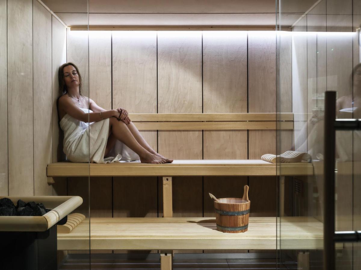 Astra Suites