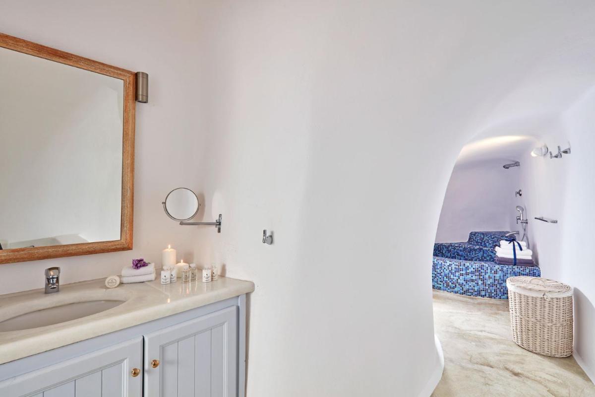 Astra Suites