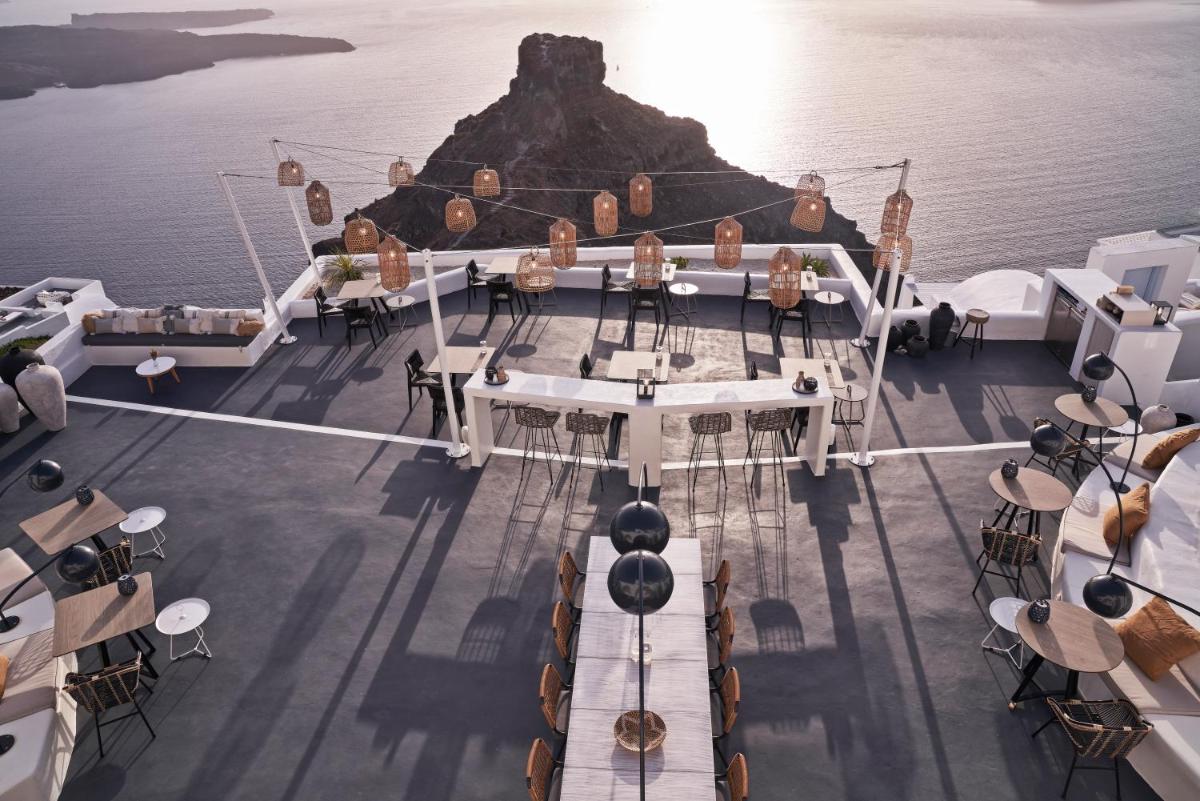 Astra Suites